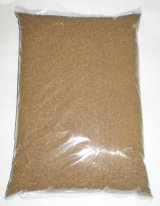画像: 鳴く虫用　篩とおし厳選赤玉土・2,5L　(各種鳴く虫の床材、産卵床に)
